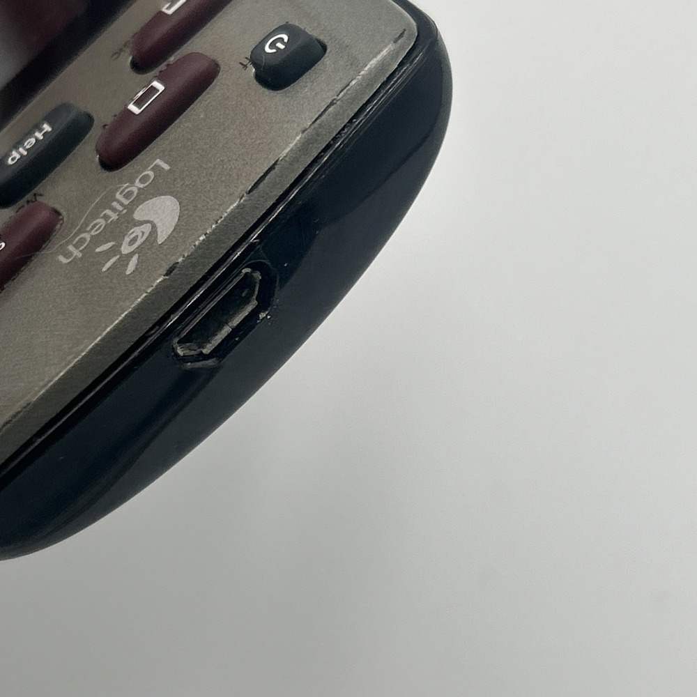 Genuine Logitech Harmony 650 Remote Control Universal Remote - Tested - Picture 8 of 8